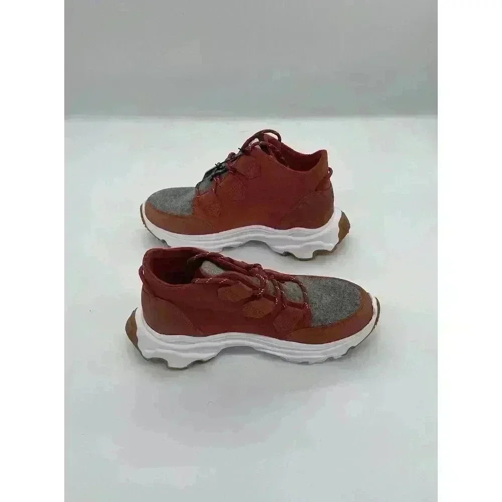 Sorel Kinetic Breakthrough Caribou Booties‎ Size 6.5